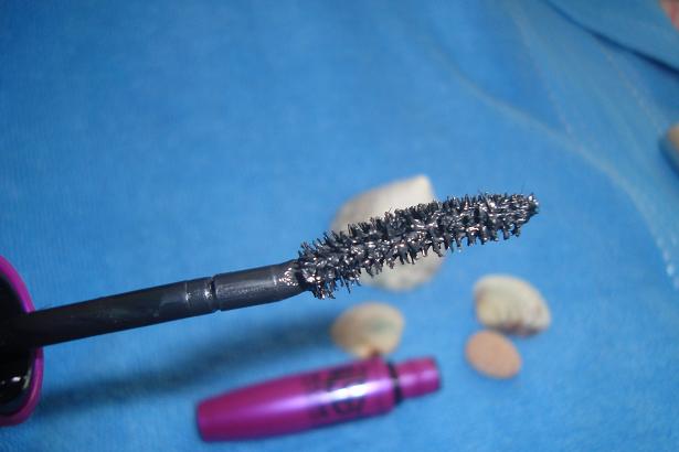 Отзыв о туши для ресниц The Falsies Volum Express от Maybelline